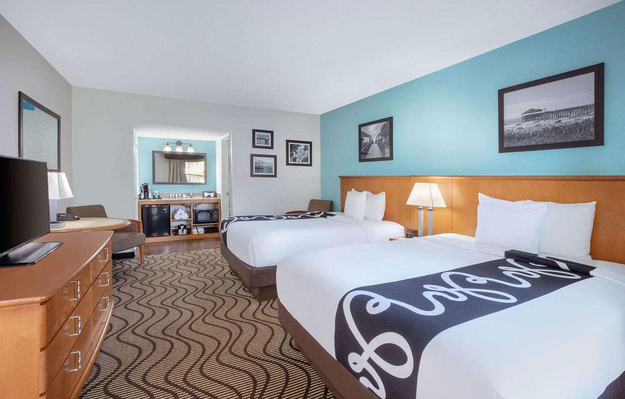La Quinta Inn By Wyndham Cocoa Beach-Port Canaveral Екстер'єр фото