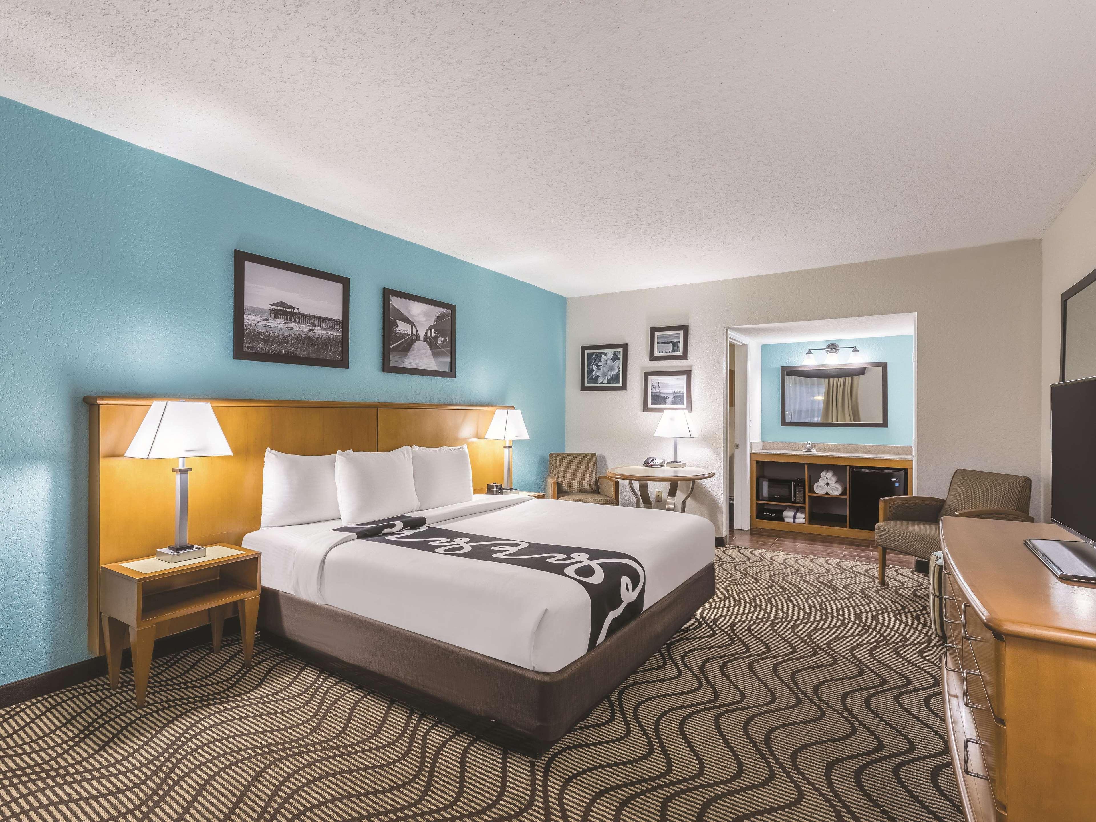 La Quinta Inn By Wyndham Cocoa Beach-Port Canaveral Екстер'єр фото