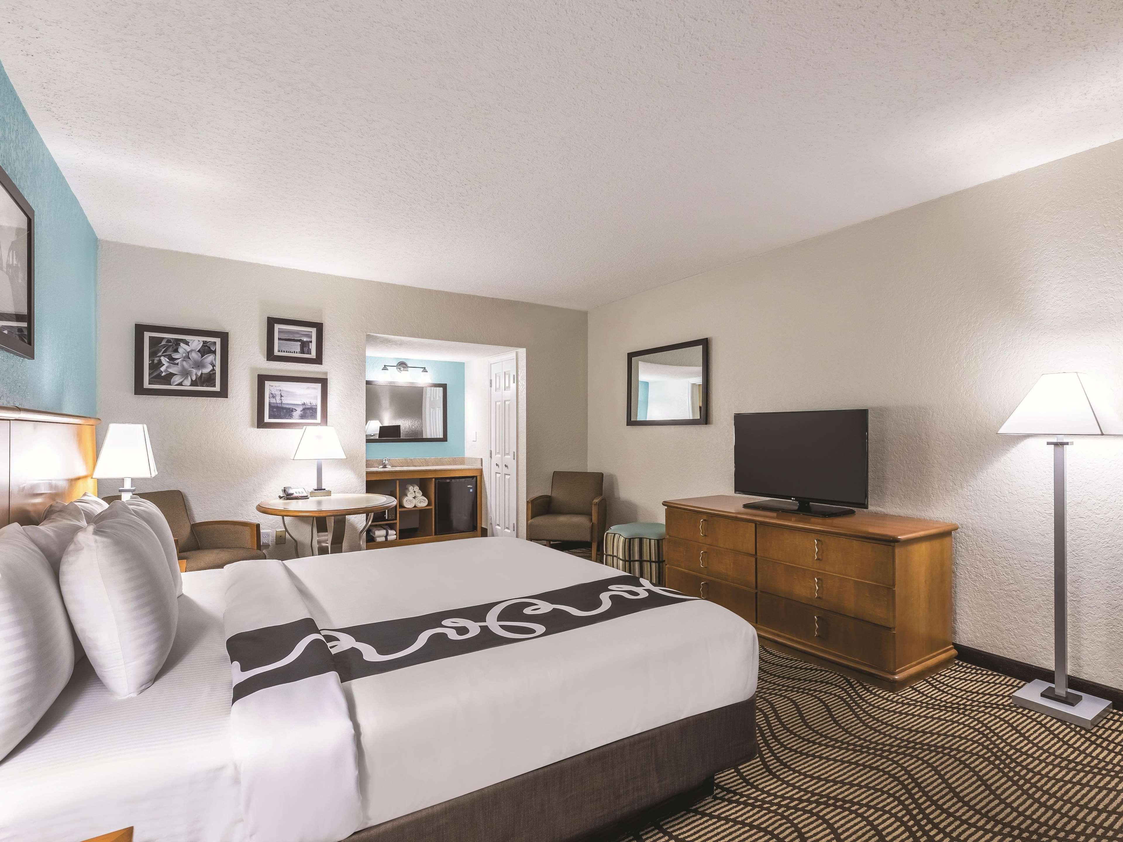 La Quinta Inn By Wyndham Cocoa Beach-Port Canaveral Екстер'єр фото