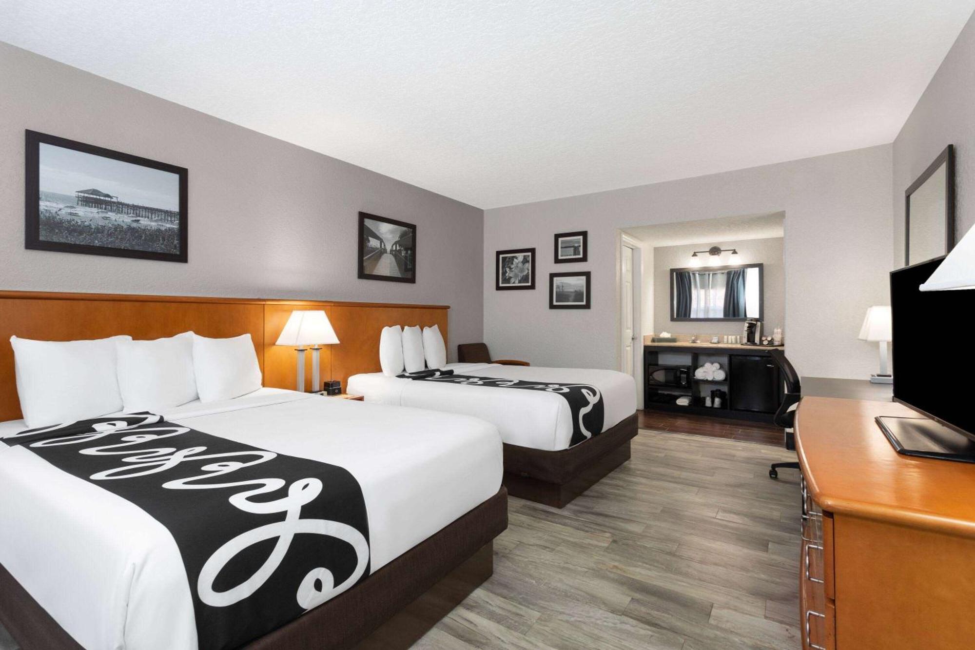 La Quinta Inn By Wyndham Cocoa Beach-Port Canaveral Екстер'єр фото