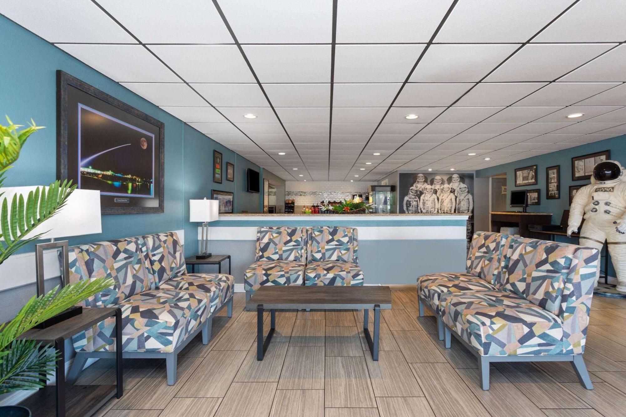 La Quinta Inn By Wyndham Cocoa Beach-Port Canaveral Екстер'єр фото