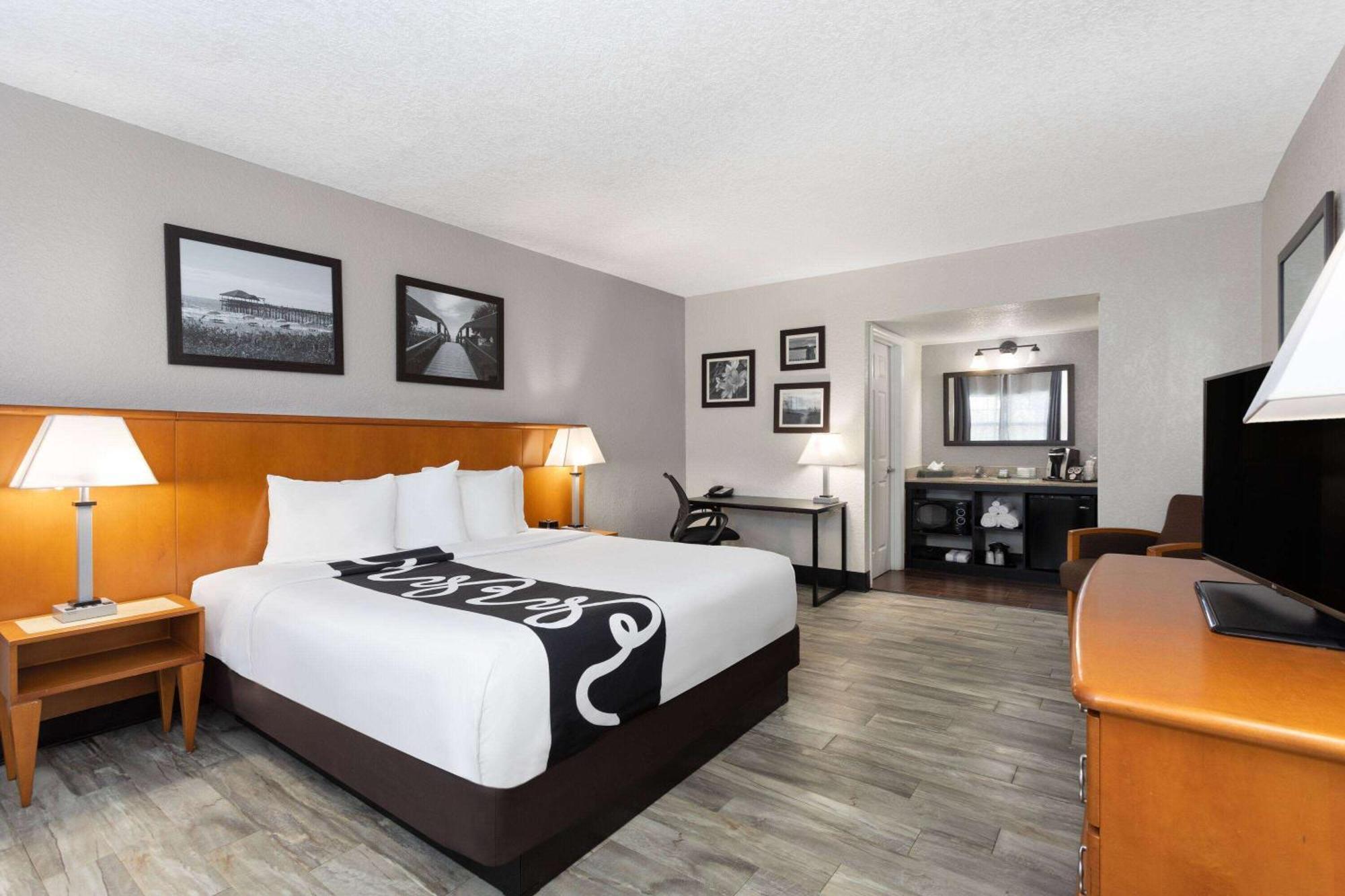 La Quinta Inn By Wyndham Cocoa Beach-Port Canaveral Екстер'єр фото